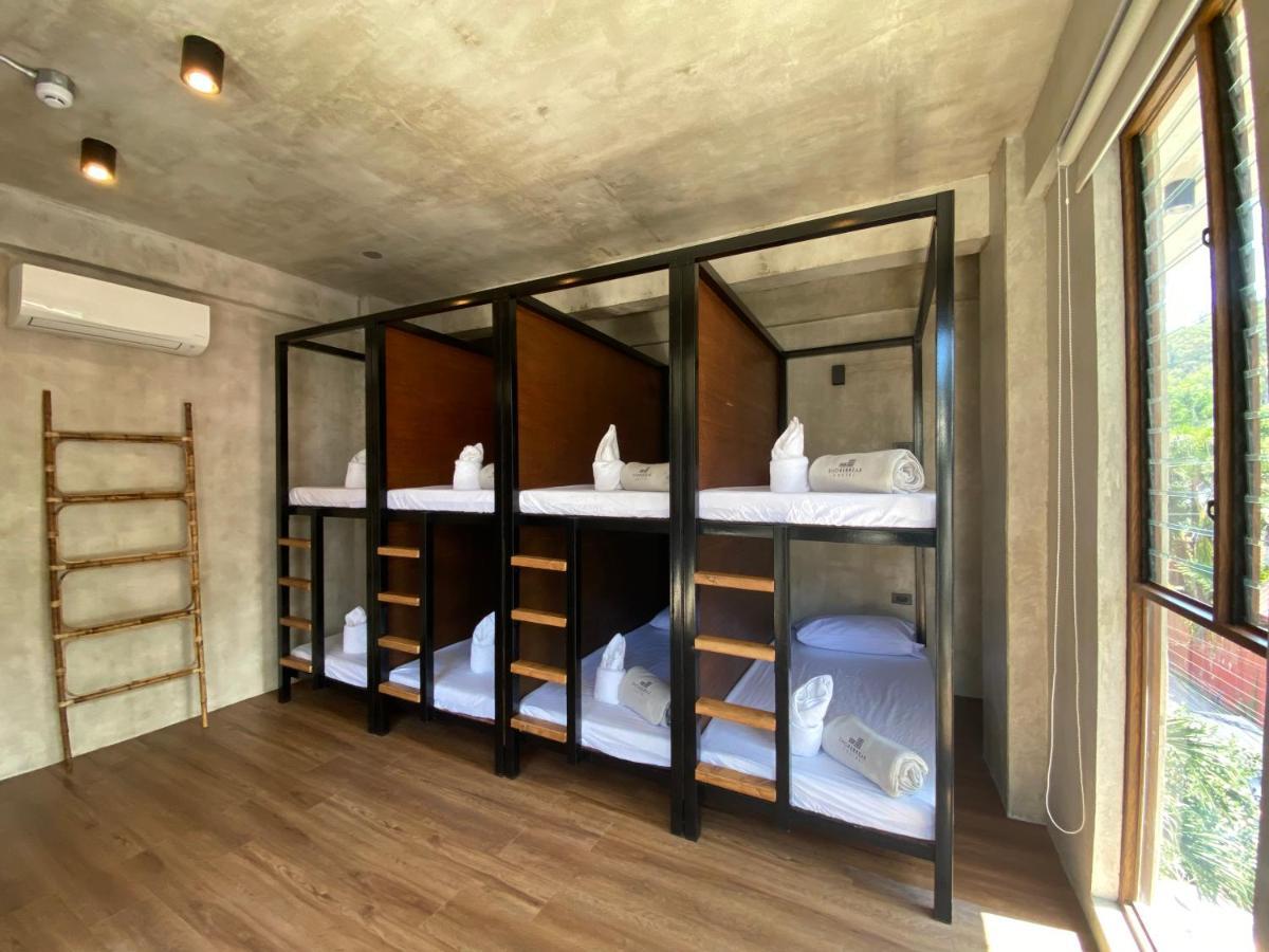 Shorebreak Hostel Сан Хуан Екстериор снимка