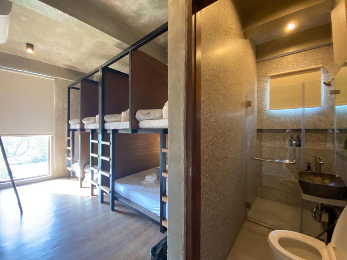 Shorebreak Hostel Сан Хуан Екстериор снимка
