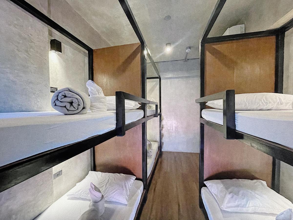 Shorebreak Hostel Сан Хуан Екстериор снимка