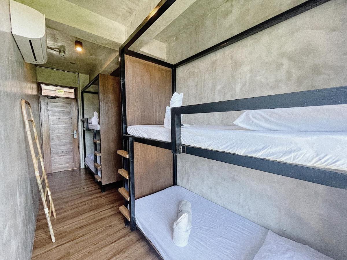 Shorebreak Hostel Сан Хуан Екстериор снимка