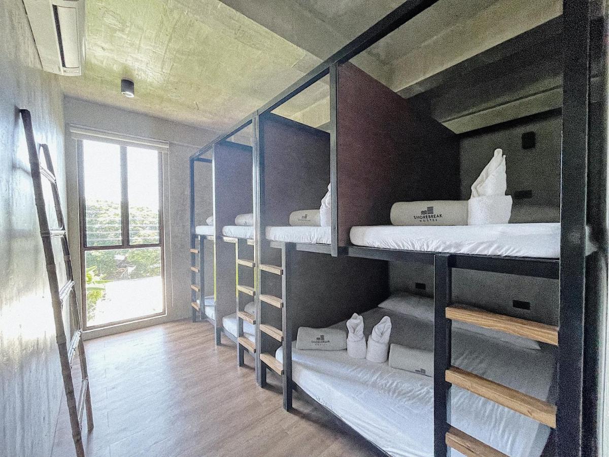 Shorebreak Hostel Сан Хуан Екстериор снимка