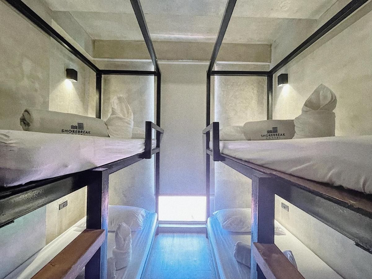 Shorebreak Hostel Сан Хуан Екстериор снимка