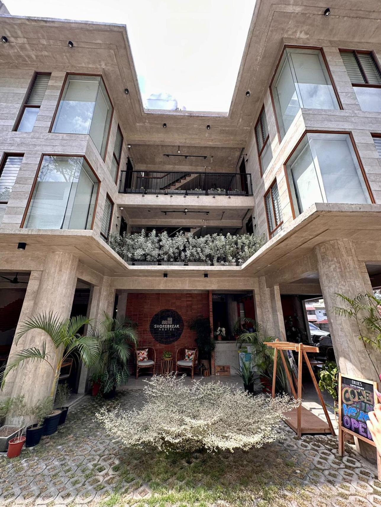 Shorebreak Hostel Сан Хуан Екстериор снимка